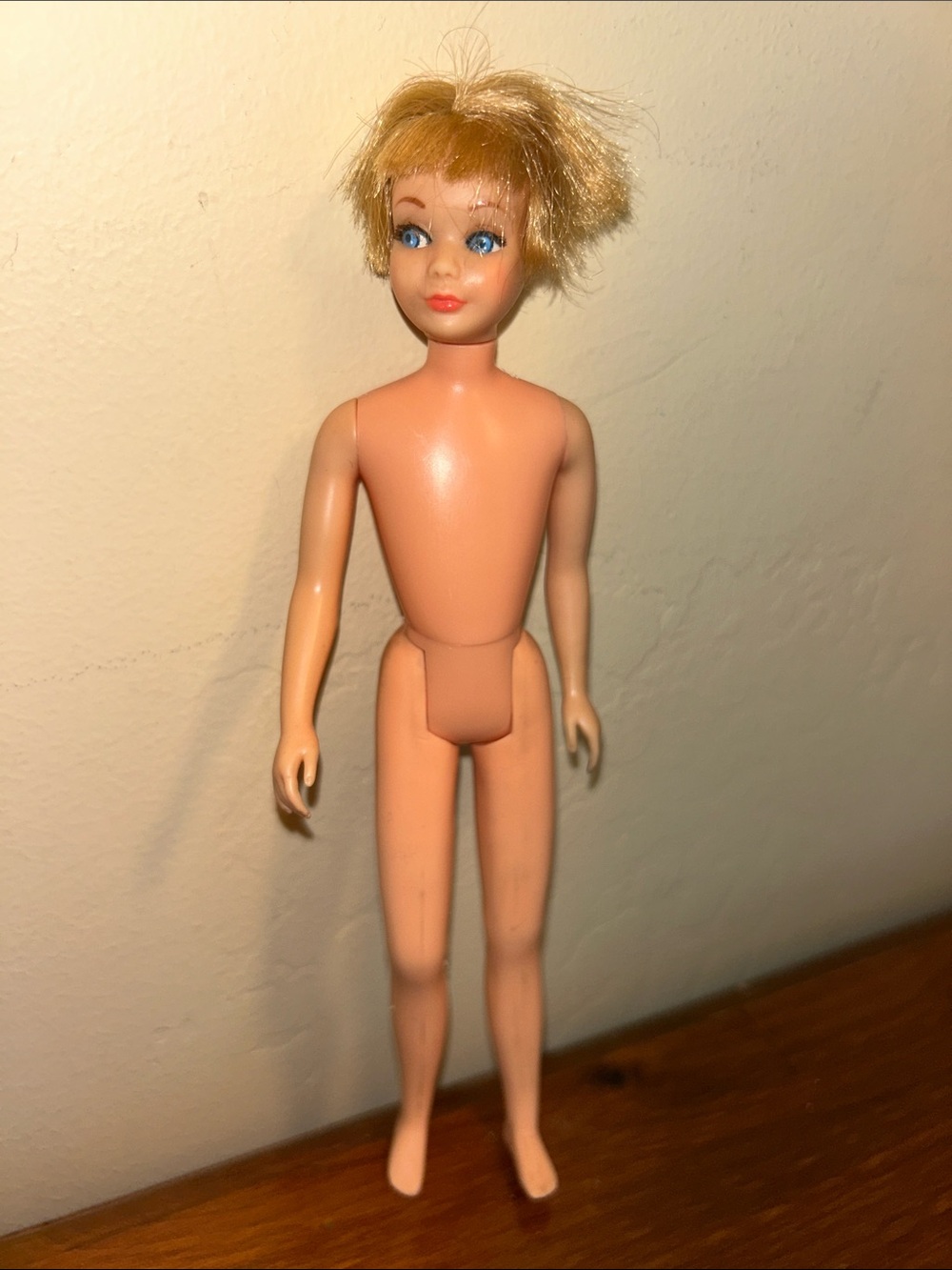 Vintage 60s Mattel Blonde-Haired Skipper Doll with Blue Eyes & Eyelashes